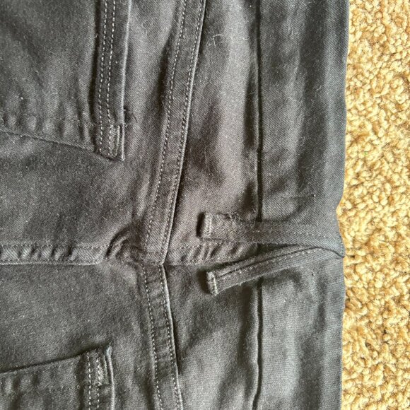 Good American Distressed High Waist Black Denim Shorts size 12/31 - Picture 7 of 7